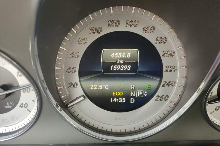 Used Mercedes-Benz GLK-Class 2014 GLK 260 4MATIC Dynamic Model