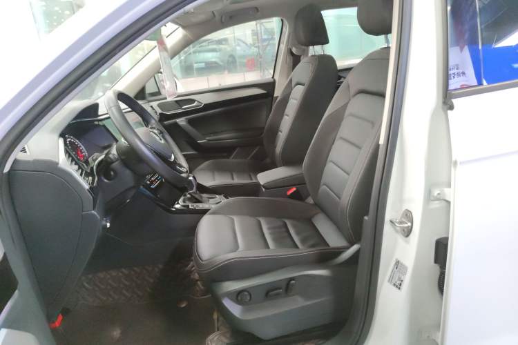 Used Volkswagen Tayron 2022 330TSI Two-Wheel Drive Luxury Smart Connectivity Version