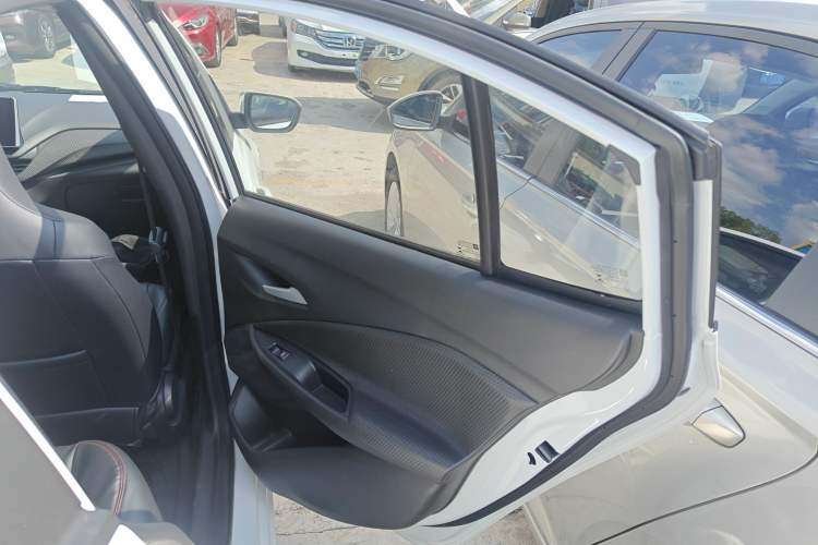 Used Chevrolet Cavalier 2022 325T Automatic Enjoyment Edition