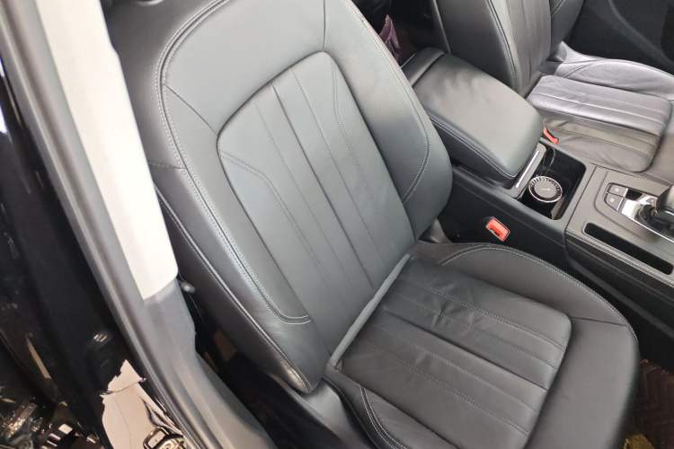 Used Audi Q5L 2020 Updated 40 TFSI Prestige Fashion Edition