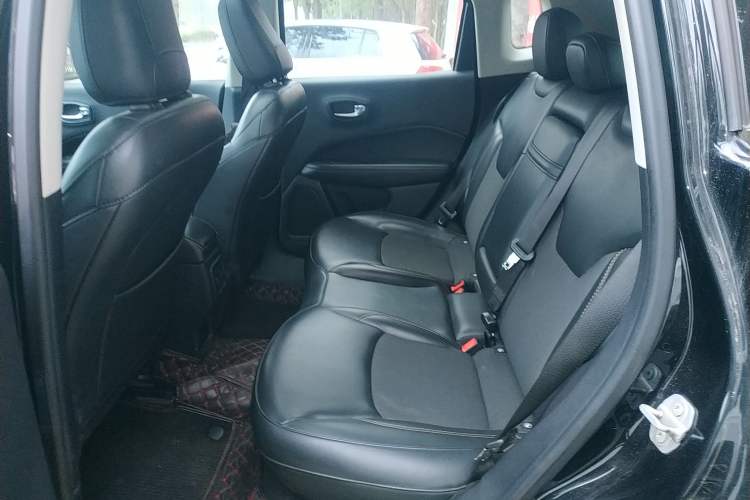 Used Jeep Compass 2017 200T Automatic Enjoyment Version