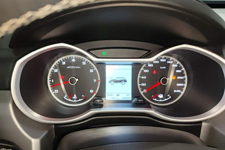 Used Geely Auto Emgrand X7 Sport 2016 1.8TD Automatic ZhiShang Model