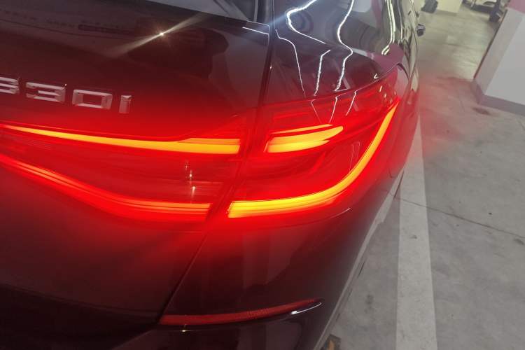 Used BMW 6 Series GT 2019 630i M Sport Package
