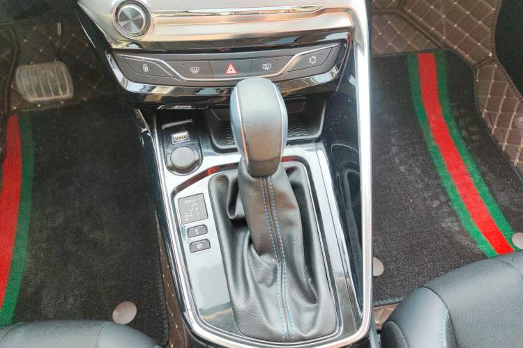 Used Peugeot 308 2016 1.6L Automatic Luxury Edition