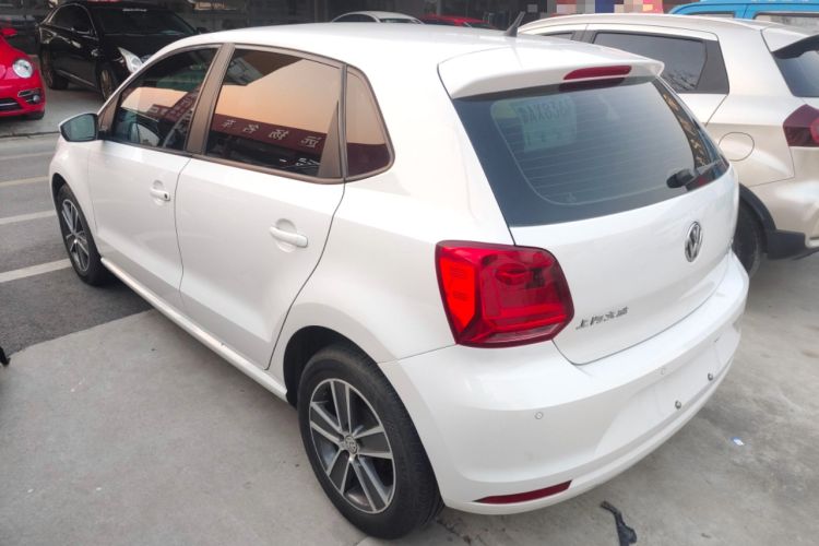 Used Volkswagen Polo 2016 1.6L Automatic Comfort Model