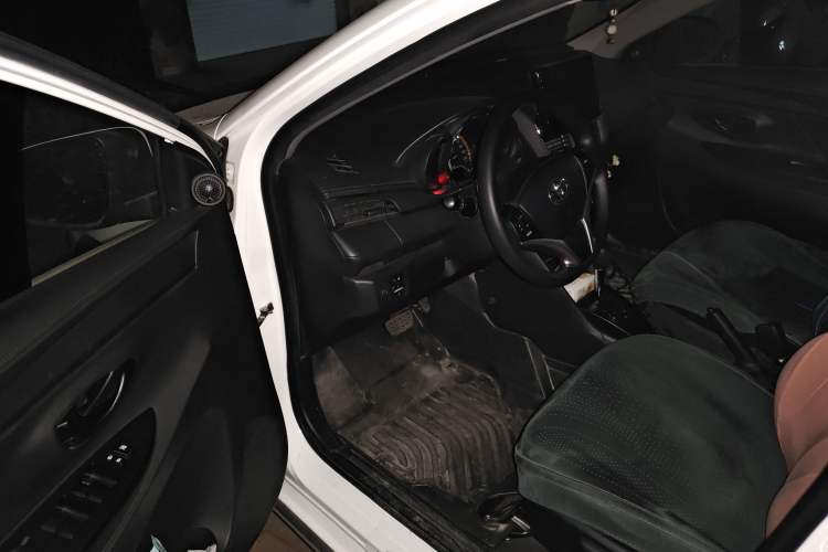 TDK.VehicleDetails.img