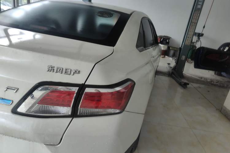 Used Venucia D60 2021 1.6L XE CVT Comfort Edition
