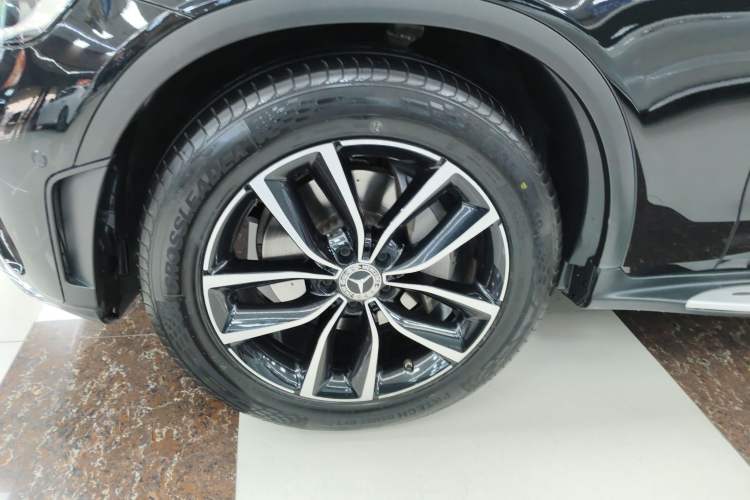 Used Mercedes-Benz GLC 2021 GLC 260 L 4MATIC Luxury Model