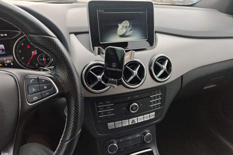 Used Mercedes-Benz B-Class 2015 B 200 Sport Edition