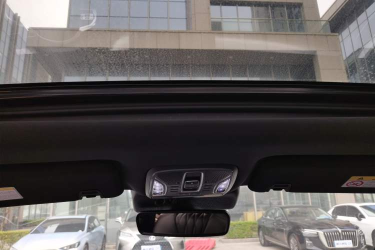 Used GAC Trumpchi GS8 2022 Flagship Series 2.0 TGDI Four-Wheel Drive Luxury Smart Connectivity Version (7 Seats)