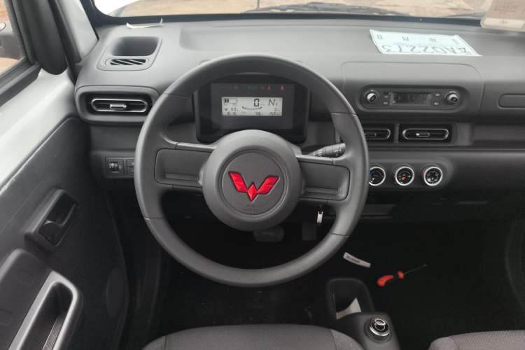 Used Wuling Zhiguang New Energy 2025 Comfort Model