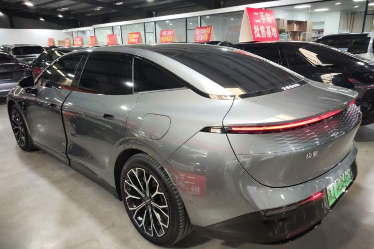 Used Zeekr 007 2024 Rear-Drive Enhanced Version 75 kWh
