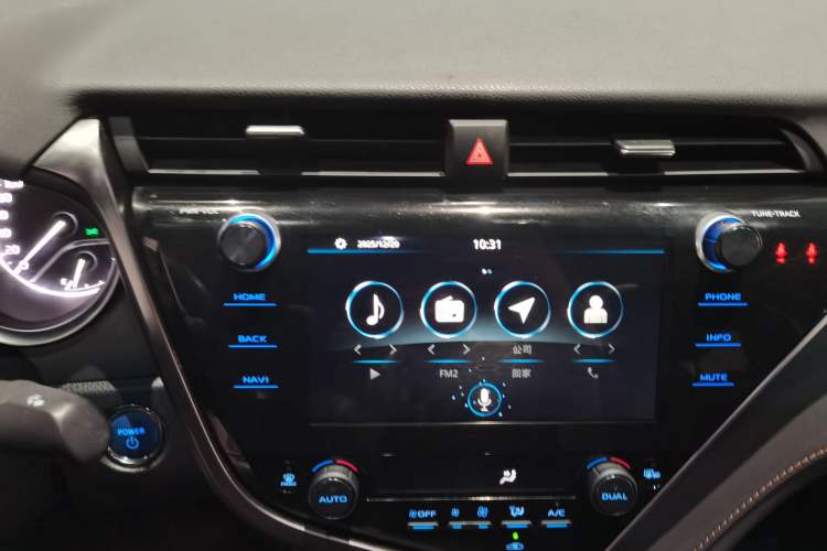 Used Toyota Camry 2019 Revised Version Dual-Engine 2.5 HG Luxury Edition
