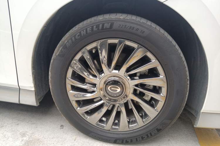 Used GAC Trumpchi M8 2023 Zongshi Series Dual-Motor Supreme Edition
