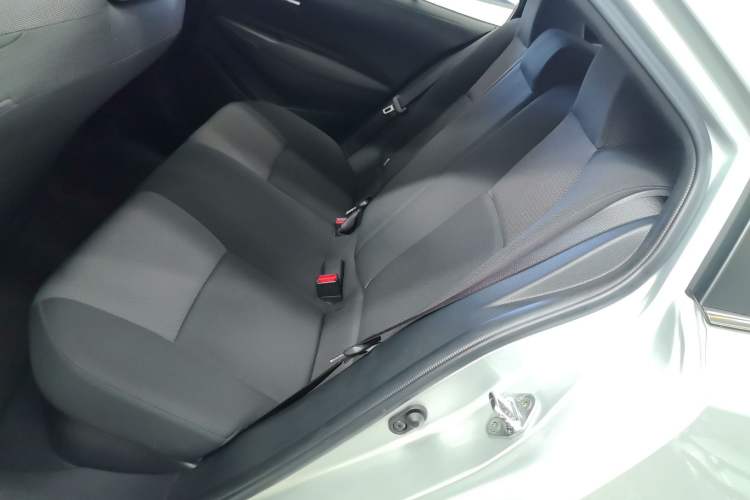 Used Toyota Levin 2019 Dual-Engine 1.8H E-CVT Luxury Edition China VI Standard
