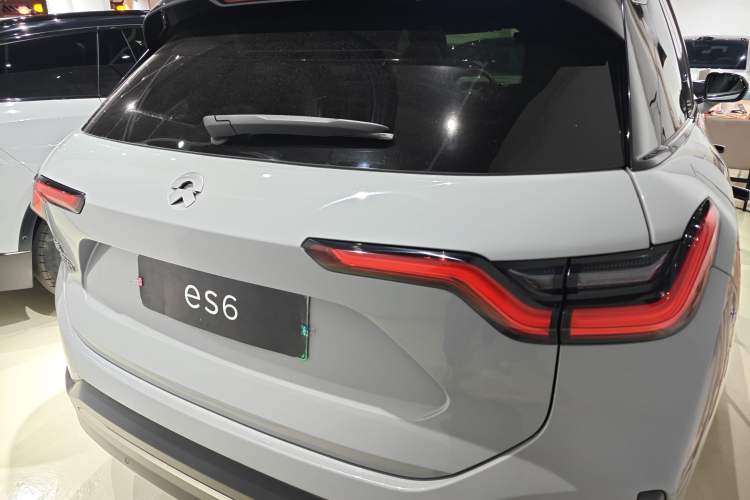 Used Nio ES6 2019 420 km Sport Version
