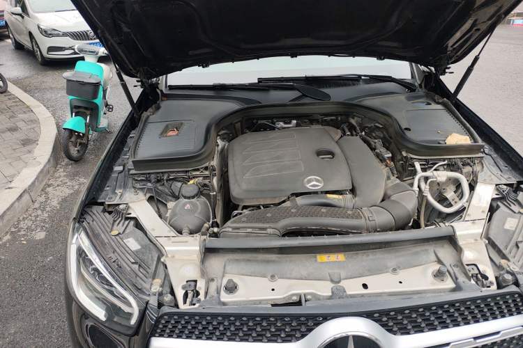 Used Mercedes-Benz GLC 2020 GLC 300 L 4MATIC Dynamic Edition
