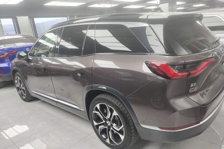 Used Nio ES8 2020 415 km Signature Edition 6-Seater Version

