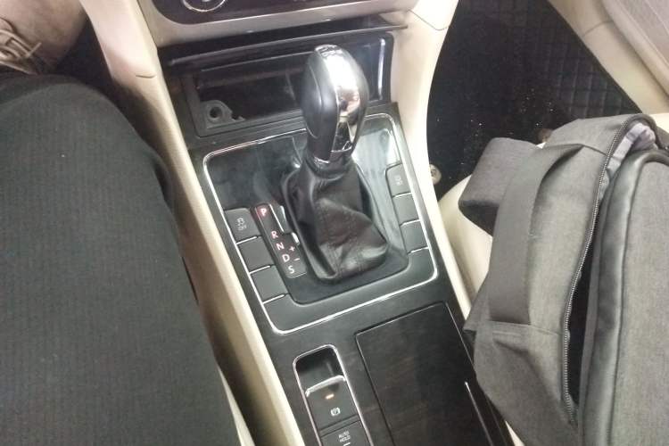 Used Volkswagen Passat 2015 1.4TSI DSG Prestige Edition
