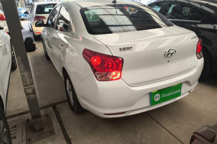 Used Hyundai Verna 2017 1.4L Manual Refreshed Version China V Standard
