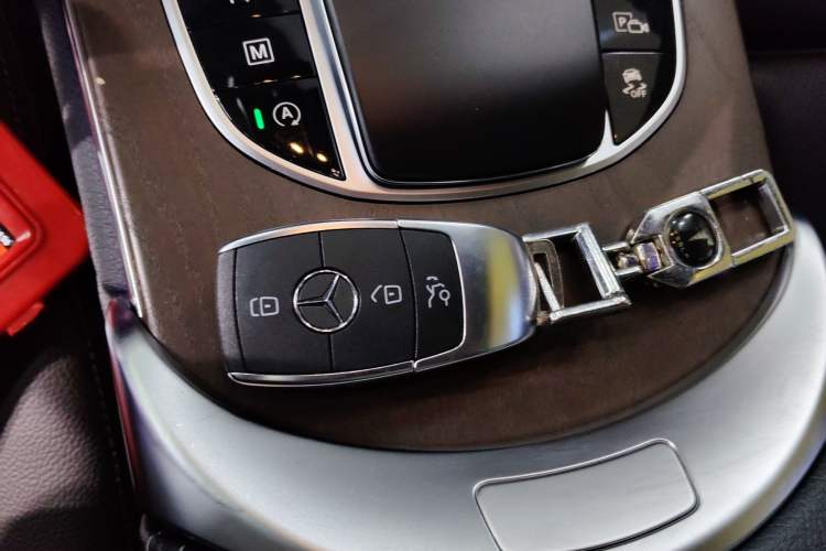 Used Mercedes-Benz GLC 2022 GLC 300 L 4MATIC Dynamic Edition Prestige Model
