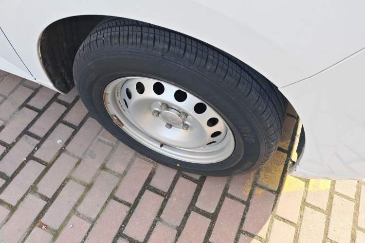 Used Wuling Hongguang PLUS 2019 1.5T Manual Standard Version 7 Seats
