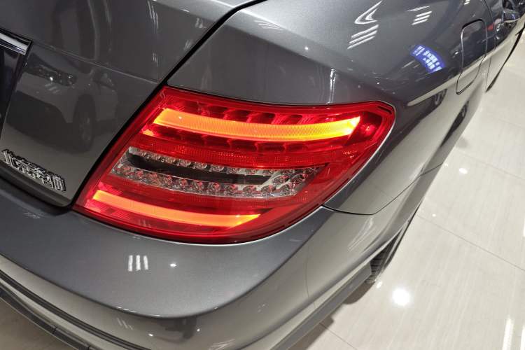 Used Mercedes-Benz C-Class 2013 C 180 Classic Grand Edition
