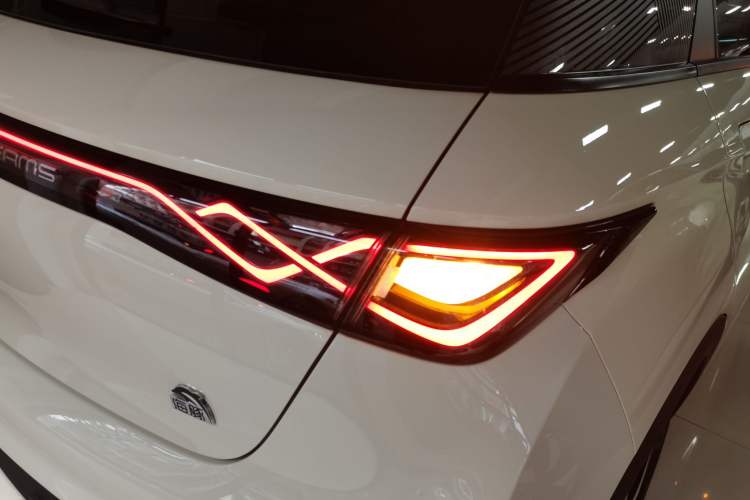 Used BYD Dolphin 2023 420 km Fashion Edition
