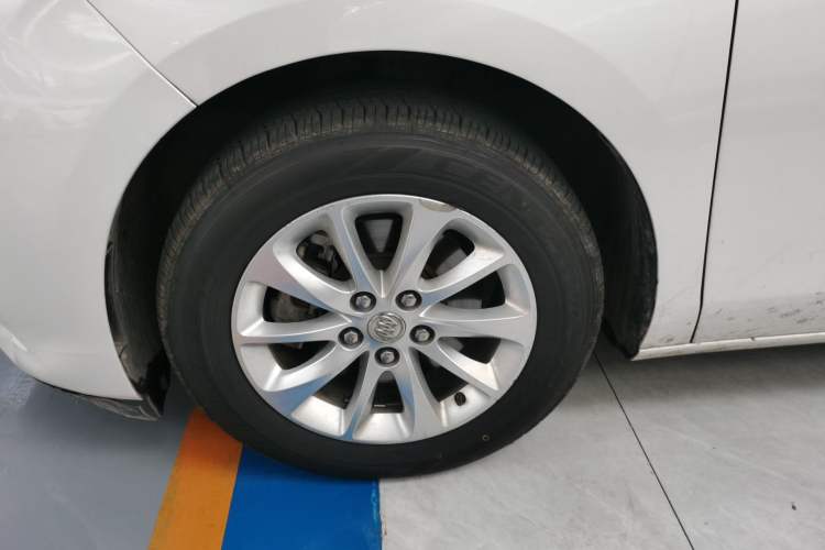 Used Buick GL8 2018 ES 28T Premium Model China VI Standard
