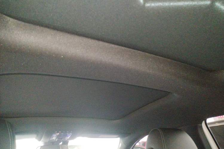 Used Mercedes-Benz A-Class 2022 Second Facelift A 200 L Sport Sedan Fashion Version
