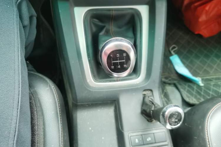 Used  BJ40 2016 40L 2.0T Manual All-Wheel Drive Prestige Edition