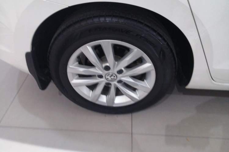 Used Volkswagen Touran 2016 Volkswagen Touran L 280TSI DSG Comfort Edition
