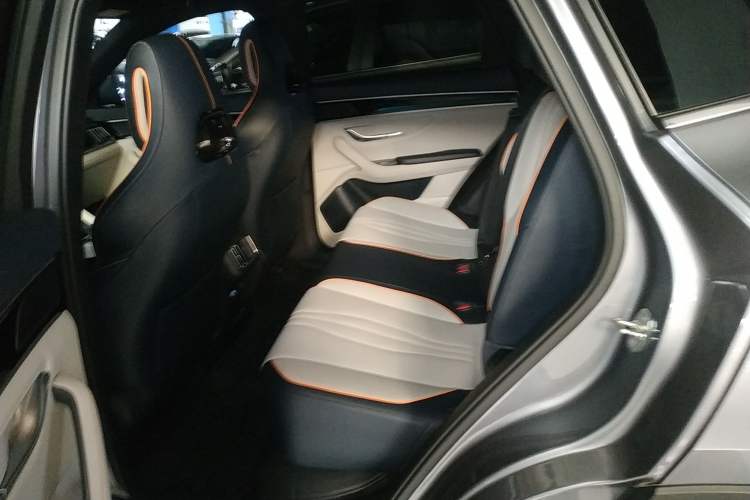 Used BYD Song PLUS New Energy 2023 Champion Edition DM-i 110KM Flagship PLUS
