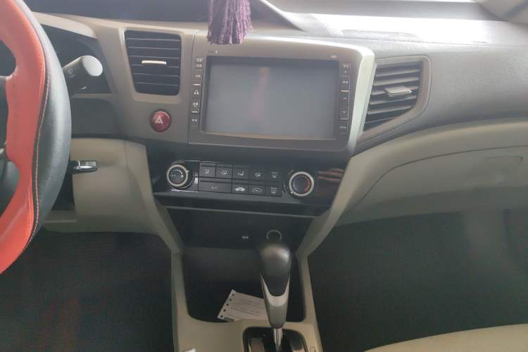 Used Honda Civic 2013 10th Anniversary 1.8L Automatic Comfort Version
