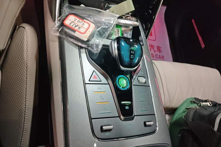 Used BYD Tang New Energy 2025 DM-i 115KM Flagship Model
