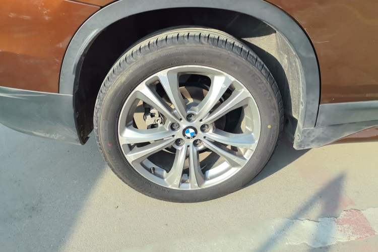 Used BMW X1 2016 sDrive20Li Luxury Model
