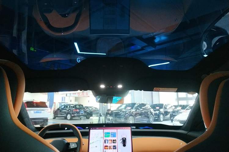 Used  YU7 2025 Ultra-Long Range High-Performance All-Wheel-Drive Max Edition