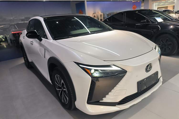 Used Lexus RZ 2023 450e All-Wheel Drive Luxury Edition
