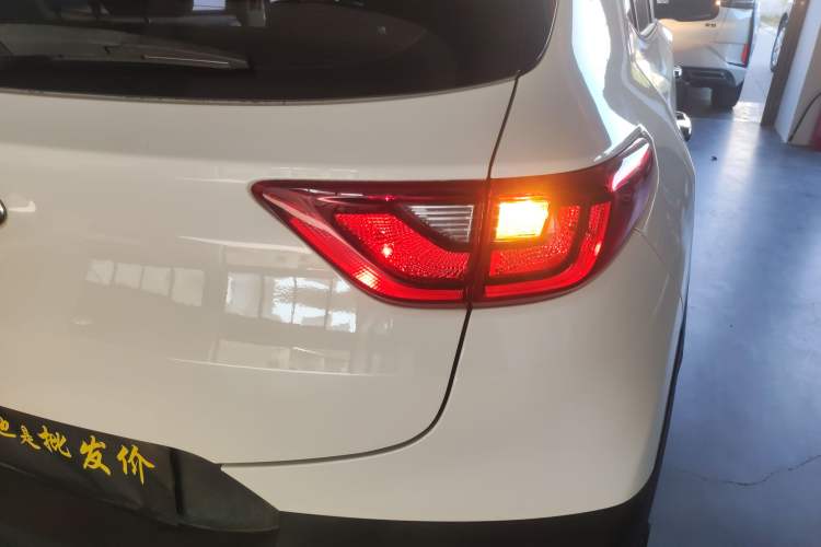 Used Kia kx1 Stonic 2021 1.4L Automatic Fun & Sport Edition
