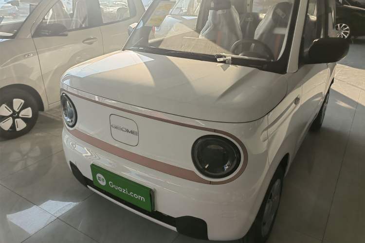 Used Geely Galaxy Panda 2024 Panda Mini 200km Endurance Bear