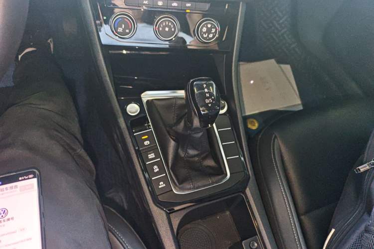 Used Volkswagen Sagitar 2019 280TSI DSG Comfort Version China VI Standard
