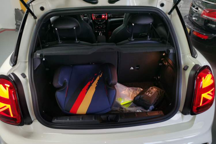 Used  MINI 2019 2.0T COOPER S Racing Driver
