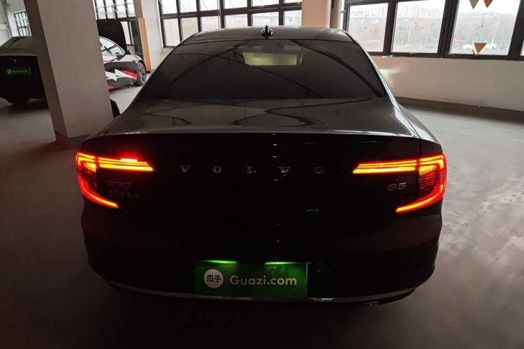 Used Volvo S90 2023 B5 Zhiyuan Luxury Edition
