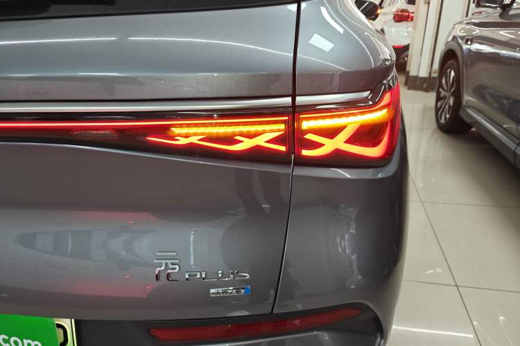 Used BYD Yuan PLUS 2025 Intelligent Driving Version 510 km Leading Edition
