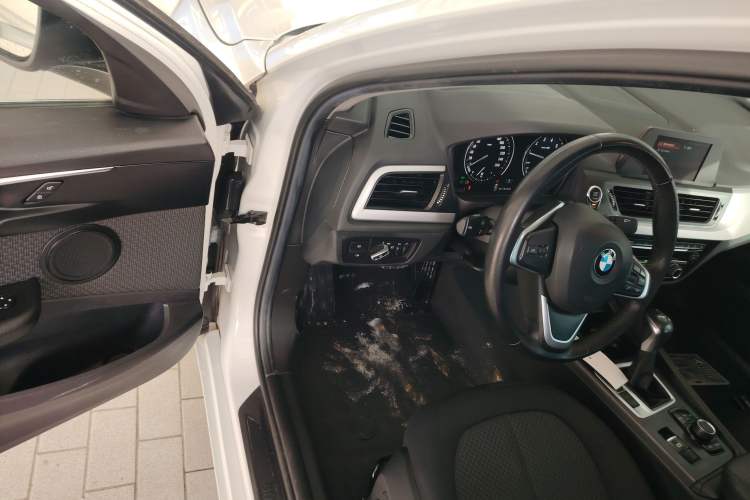 Used BMW 1 Series 2018 118i Fashion Model
