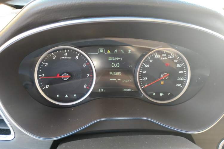 Used Baojun 730 2017 1.5T Manual Prestige Version 7 Seats