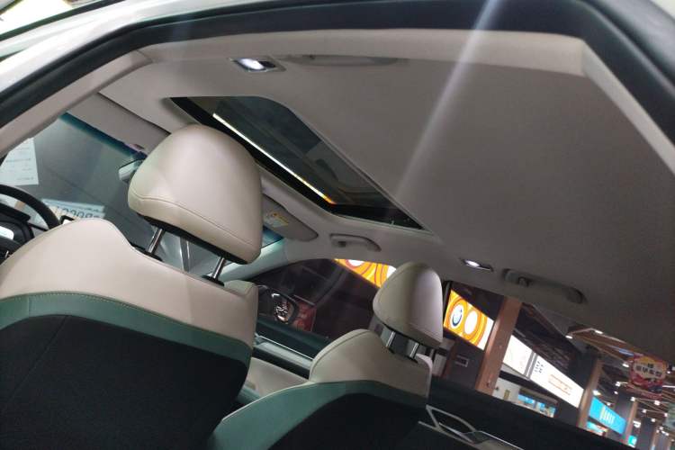 Used Geely Auto Emgrand L HiP 2022 1.5TD-DHT Pro 100KM Super Rui
