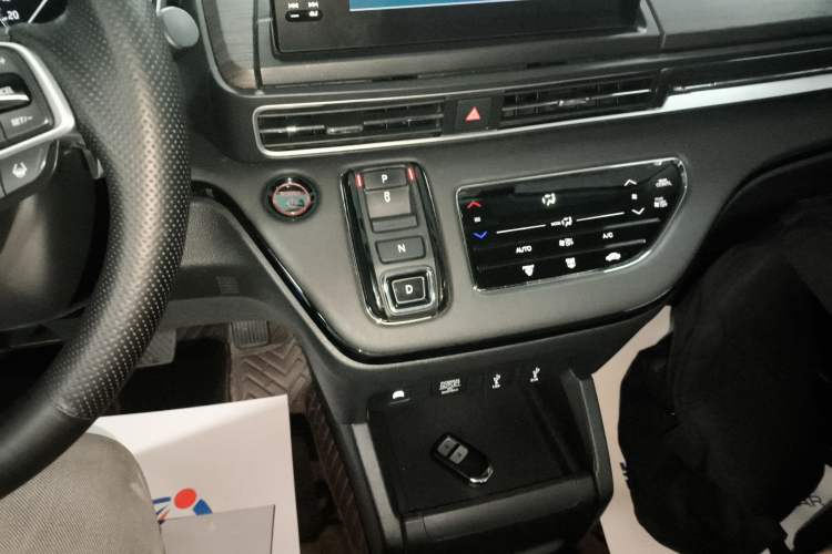 Used Honda Odyssey 2022 2.0L eHEV Sharp Enjoyment Edition
