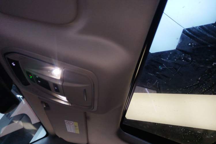 Used Tank 300 2023 City Edition 2.0T—Stylish as Ever
