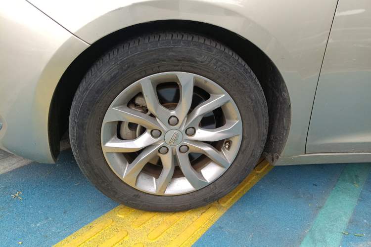 Used Geely Auto Emgrand GL 2017 1.3T Manual Elite Model
